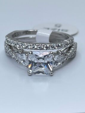 925 Sterling Silver Diamond Engagement Bridal Wedding 2 Band Ring Sz‎ 5